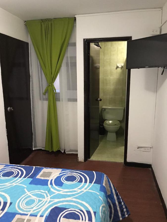 Hostal El Eden Manizales Bagian luar foto