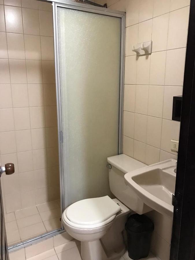 Hostal El Eden Manizales Bagian luar foto