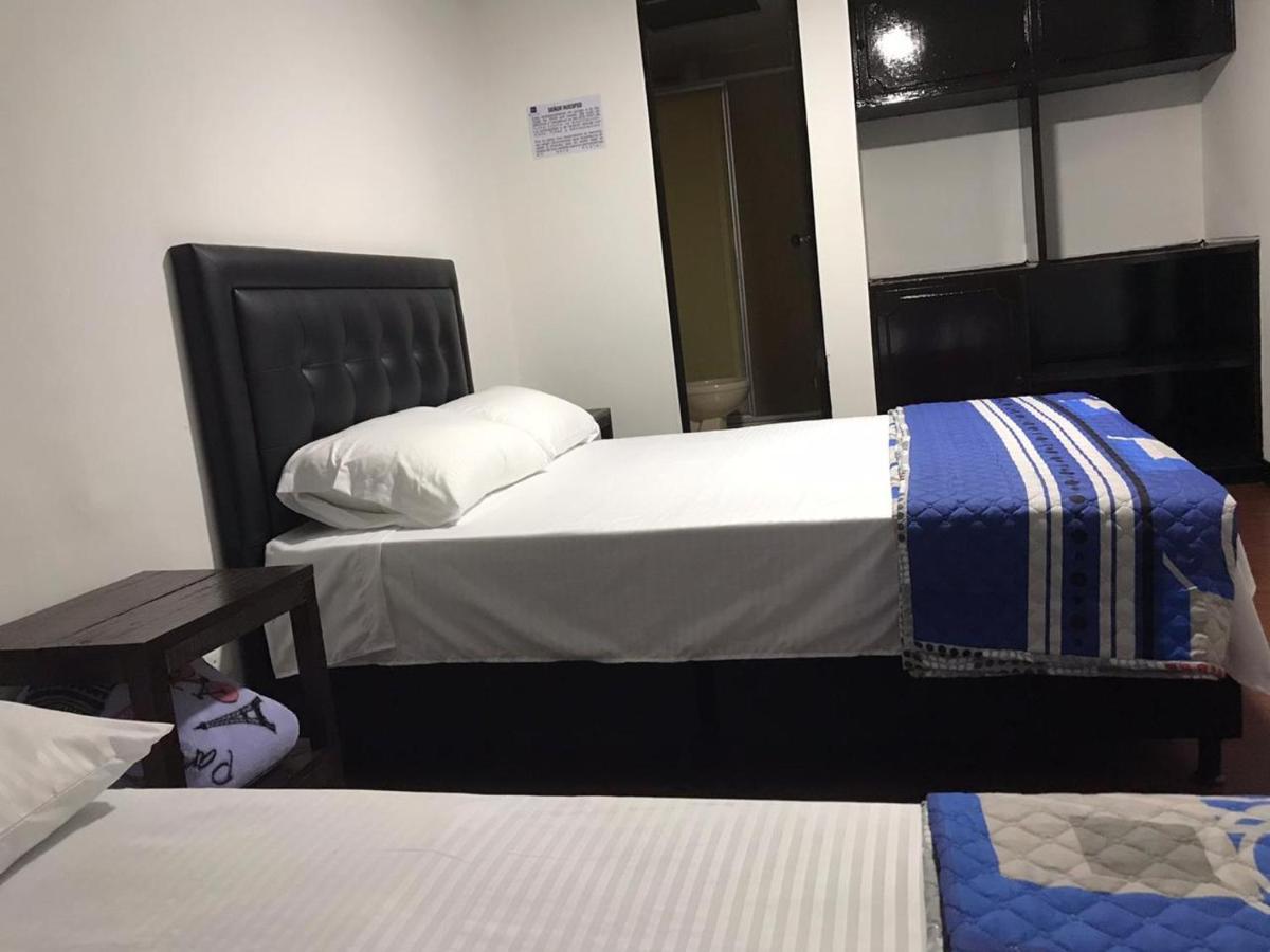 Hostal El Eden Manizales Bagian luar foto
