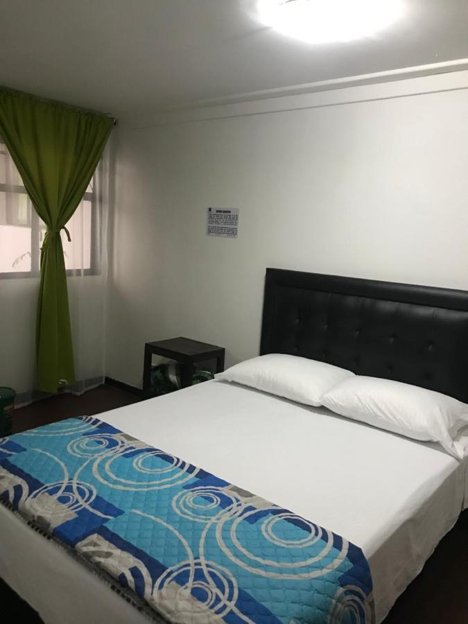 Hostal El Eden Manizales Bagian luar foto