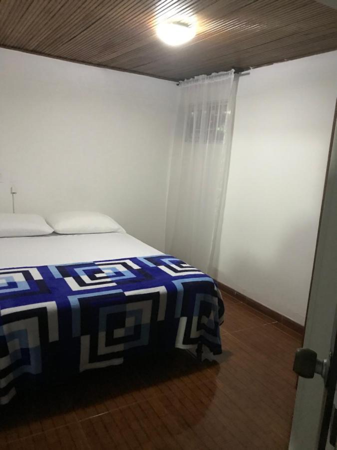 Hostal El Eden Manizales Bagian luar foto